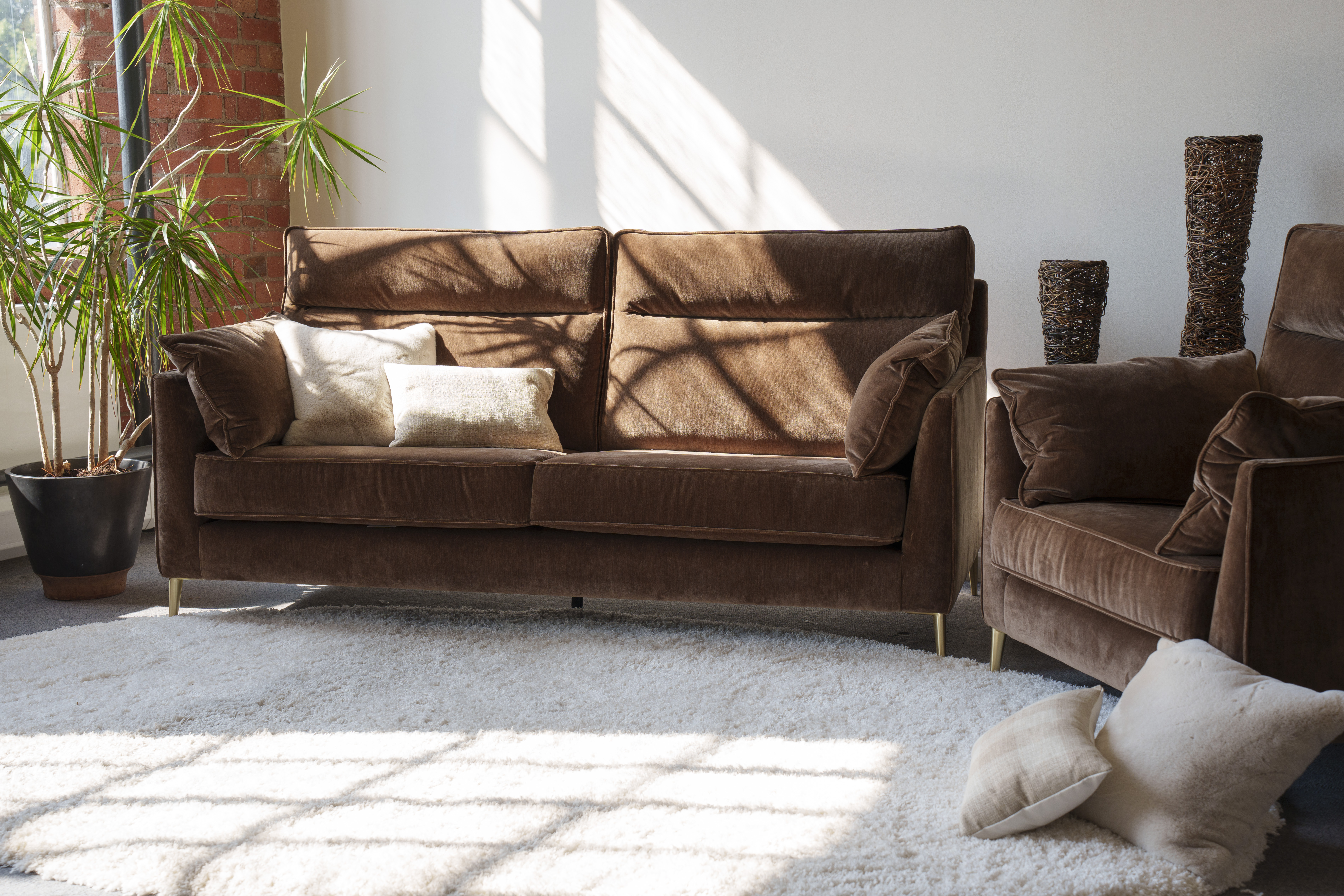 Signature Collection Gloria Sofa Lifestyle